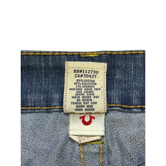 True Religion Women’s Vintage Y2K Low Rise Denim Shorts Raw Hem – Size 31” - Picture 4 of 6